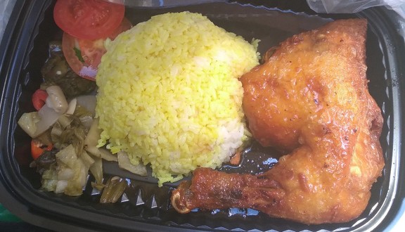 Bin Hí - Cơm Gà Xối Mỡ - Đường Số 2
