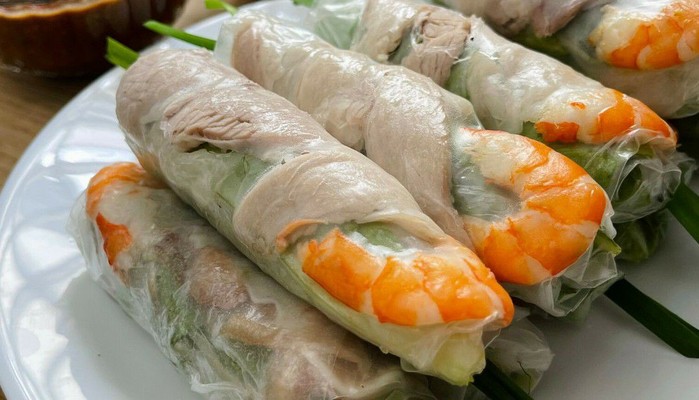 Ăn Vặt Cổ Tích - Bò Bía & Gỏi Cuốn - Võ Văn Kiệt