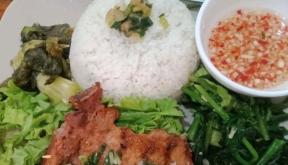 Cơm Ngon Út Mập - 127 Phùng Khoang