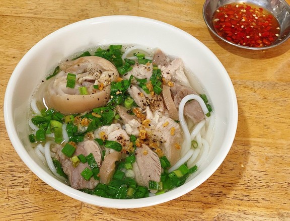 Bánh Canh & Trà Trái Cây Hoàng Yến 2