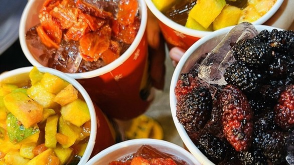 Hiên - Trà, Cà Phê & Bánh Mì