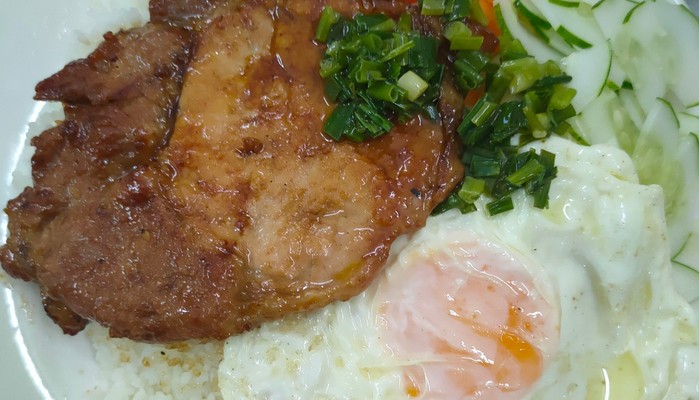 Quán Cơm Thanh Thanh - Cơm Tấm - Dạ Nam