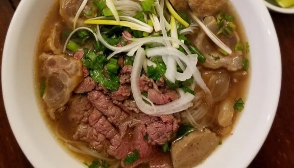 Hồng Sơn - Phở Bò & Cơm Rang - Lĩnh Nam