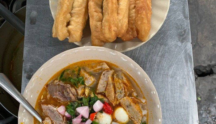 Bánh Canh & Bánh Căn - Ăn Vặt Dì Liên - Trần Cao Vân