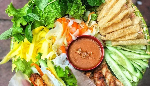 Quán Nem Nướng Nha Trang - Phùng Khoang