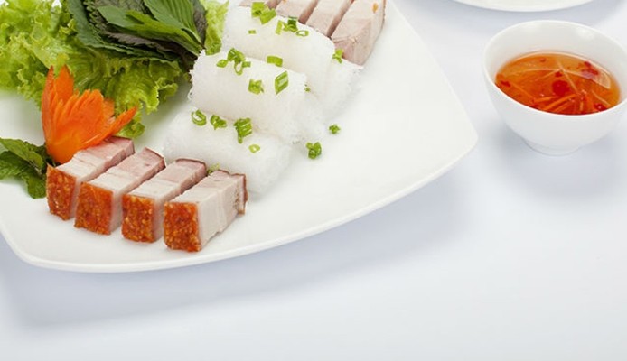 Bánh Canh Tôm Thịt - Sam House