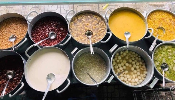 Chè Cung Đình Huế - Máng Nước