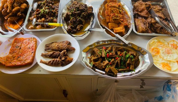 Cơm Tấm Sườn Nướng Lâm Thuý