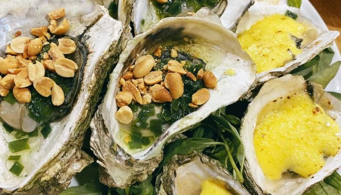 Quán Hàu Nướng 7 Vị - Cháo & Hàu Nướng - Nguyễn Hữu Cầu