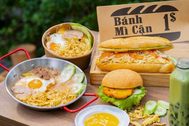 Bánh Mì Cận - Đồ Ăn Nhanh - Trần Nguyên Hãn