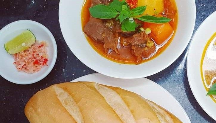 Bò Kho Micae - Bò Kho & Bánh Mì Chảo - Trần Quốc Toản