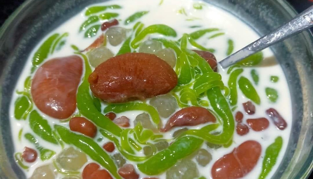 Chè Anh Bông - Chè - Bùi Xương Trạch ở Quận Thanh Xuân, Hà Nội | Foody.vn