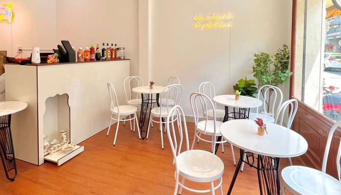 Madcao Coffee & Smoothie - Sinh Tố & Nước Ép - Huỳnh Văn Bánh