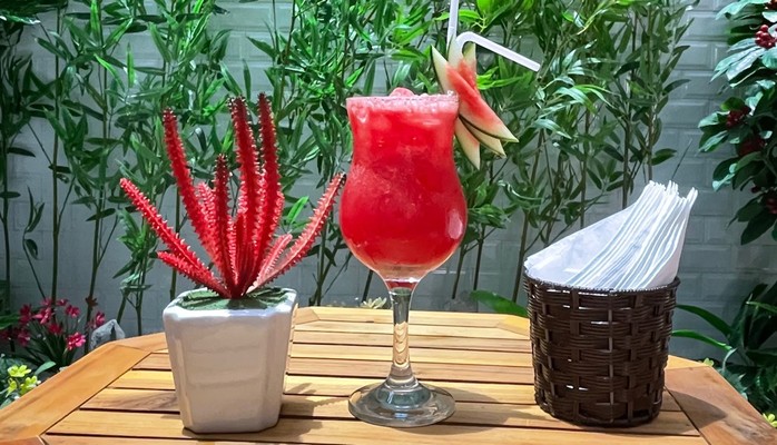 Law Coffee & Tea - Trà Sữa Và Cà Phê - Lê Trọng Tấn