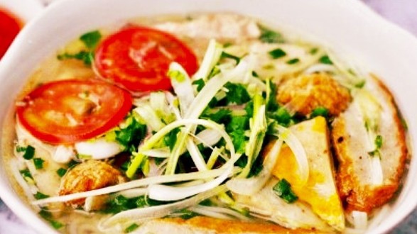 Bếp Miền Trung Má Năm