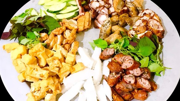 Bún Đậu Hàng Bè (Gia Truyền) - Bún Đậu Hàng Bè & Cơm Rang - Định Công Hạ