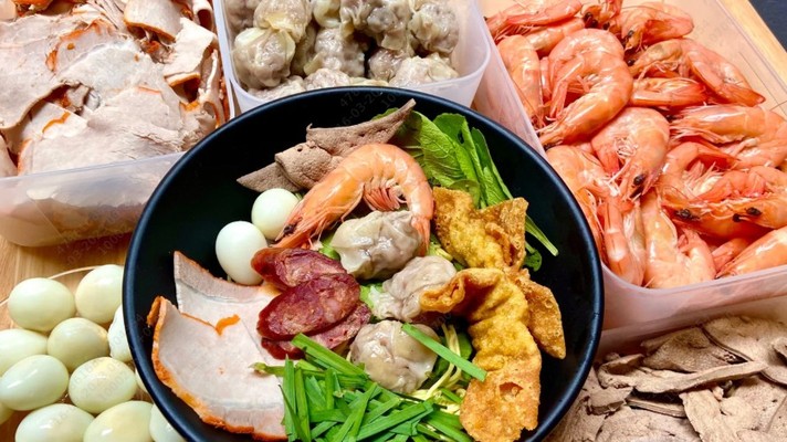 Mỳ Chờ - Chuyên Mỳ Trộn & Dimsum, Ăn Đêm - Nguyễn Lương Bằng