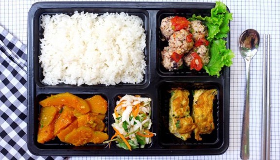 Tiệm Cơm Cô Thủy - Thành Công