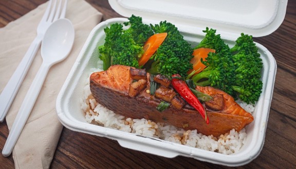 Adores - Breakfast & Lunch - Bến Vân Đồn