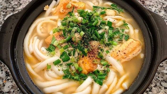 Phú Lộc - Bánh Canh - 233 Lê Văn Quới