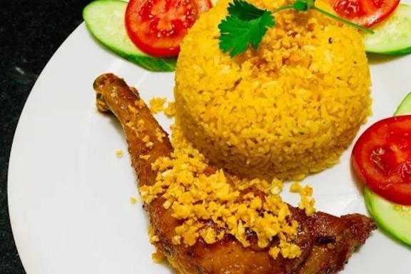 4 Sao Hii - Trà Sữa, Cơm & Mì - Vũ Huy Tấn