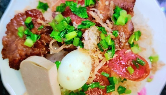 Bún Thịt Nướng Bà Năm - 132/79 Nguyễn Hữu Cảnh