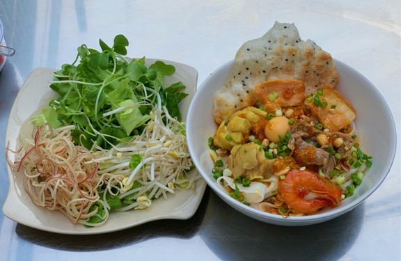 Mỳ Quảng Bé Liên - Phạm Cự Lượng