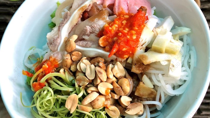 Bà Én - Bún Mắm - Nguyễn Huy Tưởng