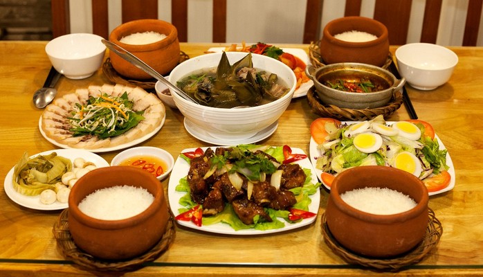 Cơm Niêu Hương Việt Đà Lạt - Cơm Niêu & Các Món Ăn Hương Vị Miền Quê - Nguyễn Du