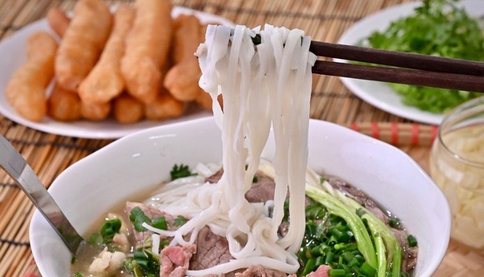 Phở Ngon - Phở Tái Gầu - Nguyễn Sơn