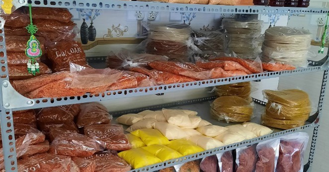 Cô Châu - Thực Phẩm Đông Lạnh & Nguyên Liệu Bánh Tráng - Đường Số 1