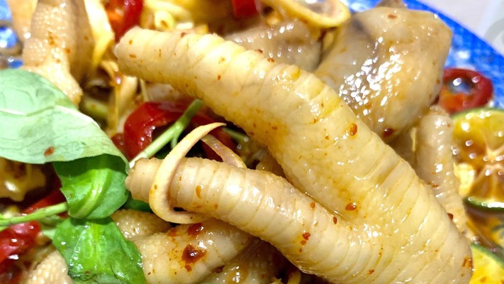 Bếp Mẹ Ú - Chân Gà - Đường 3B