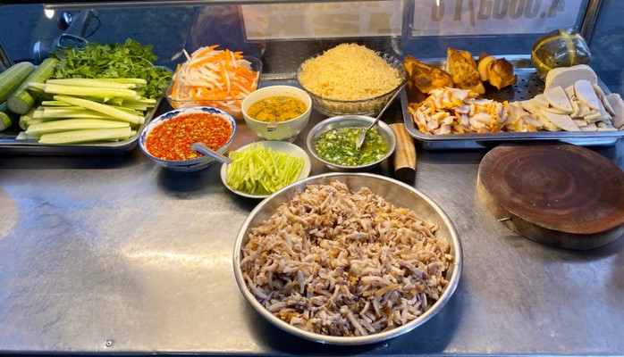 Bánh Mì Tân Xuân - 9 Ca Văn Thỉnh