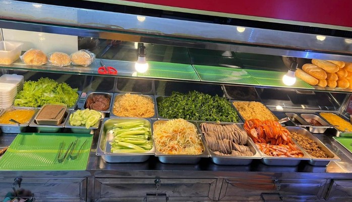 Bánh Mì Nha trang Thiên Phúc - Bánh Mì Thịt Nướng - 132 Lê Lợi