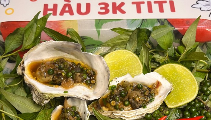 3K TiTi - CHÂN GÀ SỐT THÁI, HOTDOG & DONUT