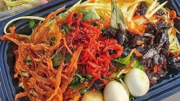 Ăn Vặt Bé Bin - Bánh Tráng & Chân Gà