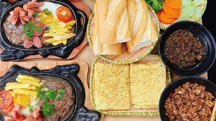 Bít Tết Kirei - Bánh Mì Chảo, Bò Bít Tết & Kem Trứng