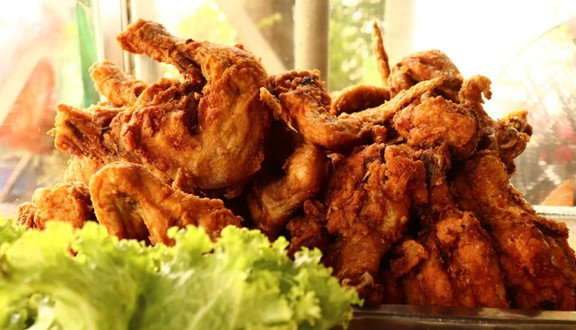 Chú Tèo - Cơm Gà Chiên & Bánh Mì - Phạm Thị Tánh