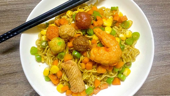 Thanh Tú - Mì Trộn Indomie & Ăn Vặt - Trương Định