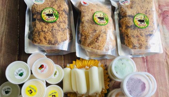 Chợ Quê Nhà Moon - Sữa Chua, Cơm Cháy & Kem - Bình Long