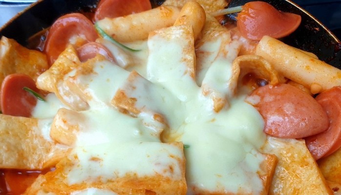 Tokpokki, Gà Phômai & Spaghetti - Su Béo - 158 Bạch Đằng