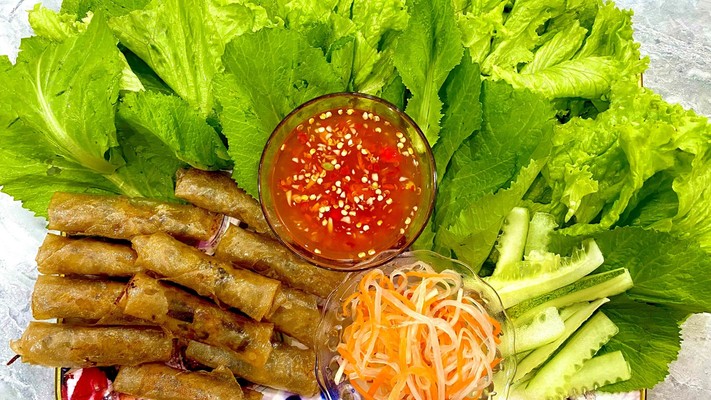 Bếp LY - Mỳ Quảng & Bún Mắm Ngon Đậm Đà - Nguyễn Lộ Trạch