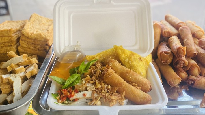 Diệu Bún Xào Chay & Bánh Ướt Chay - Nguyễn Thiện Thuật