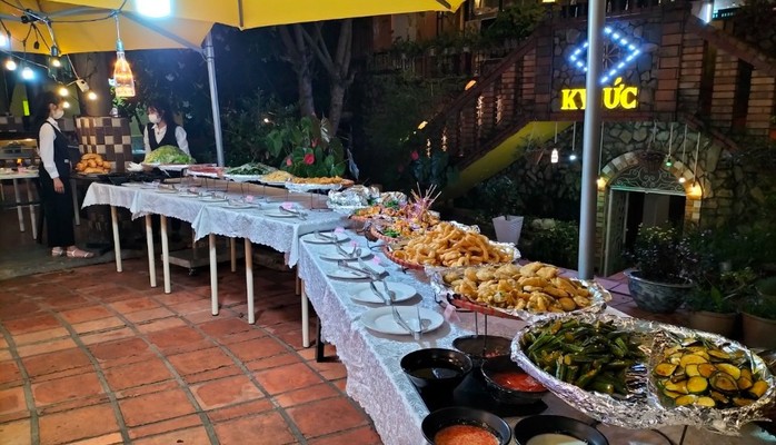 Memory - Nhà Hàng - Hùng Vương