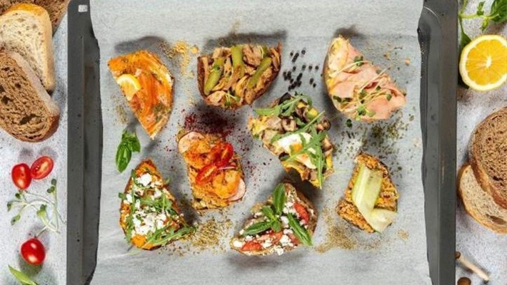 Vou Cafe - 51 Phan Bội Châu