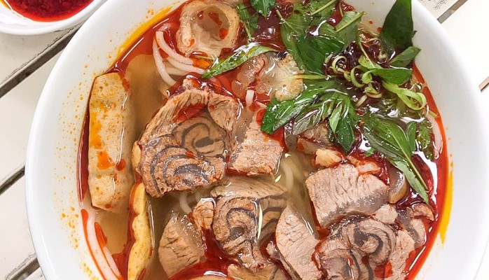 Bếp Nhà Min - Bún Bò, Cafe & Trái Cây Hộp