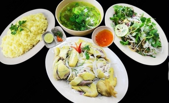 CƠM GÀ NGON GAHI - Đường Số 6