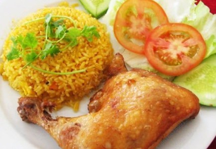 Quán Út Thuý - Cơm Gà Xối Mỡ