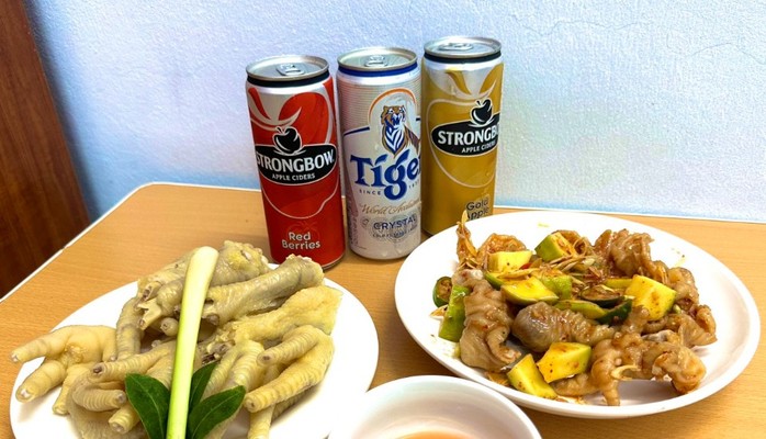 Bếp Nhà Phộng - Chân Gà Sả Tắc & Chân Gà Sốt Thái - Long Biên