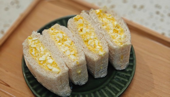 Xăng Uých - 70 Đặng Tiến Đông